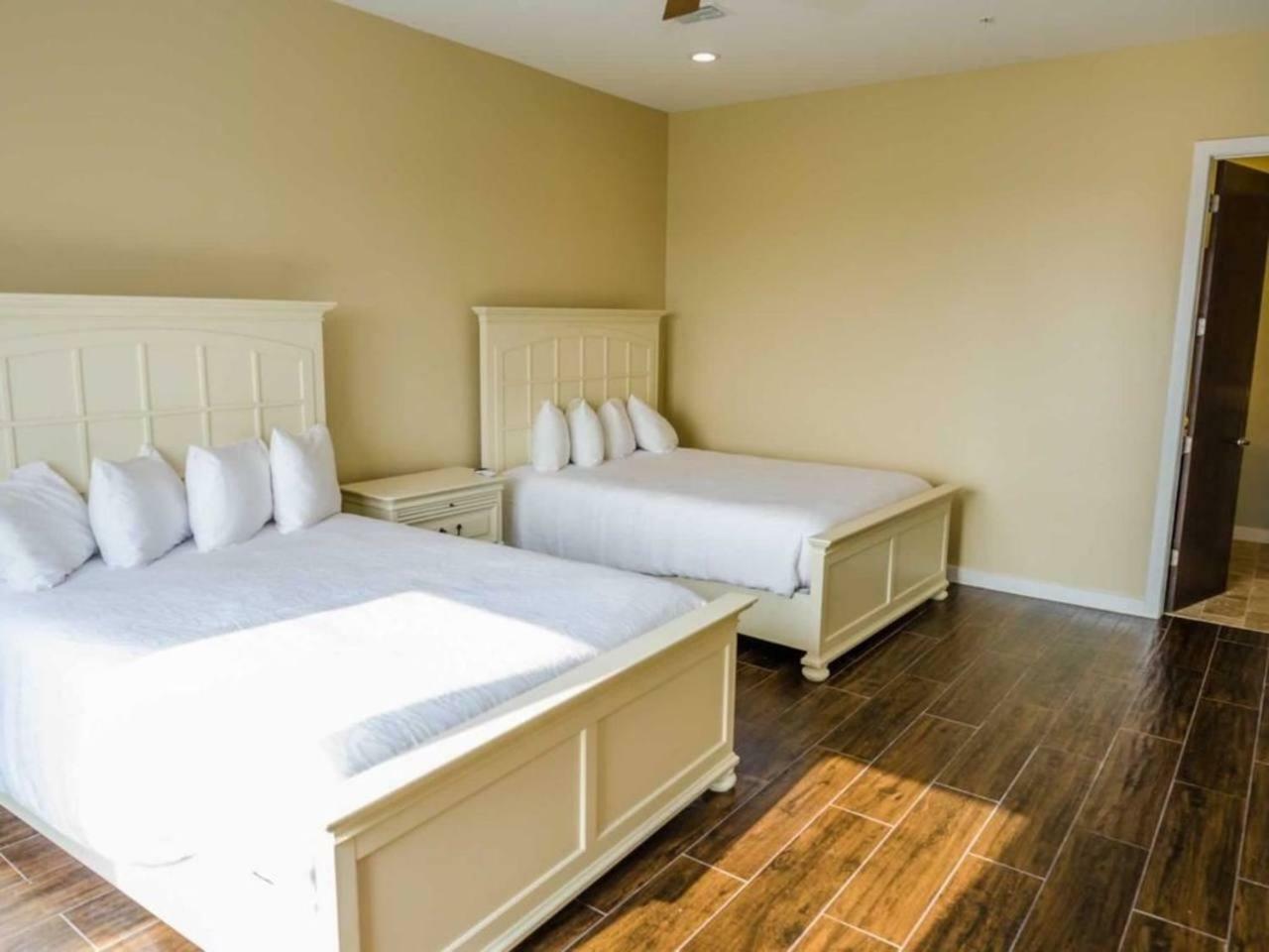 5 Bedroom Beachfront Condo - 3Rd Floor South Padre Island Exterior photo